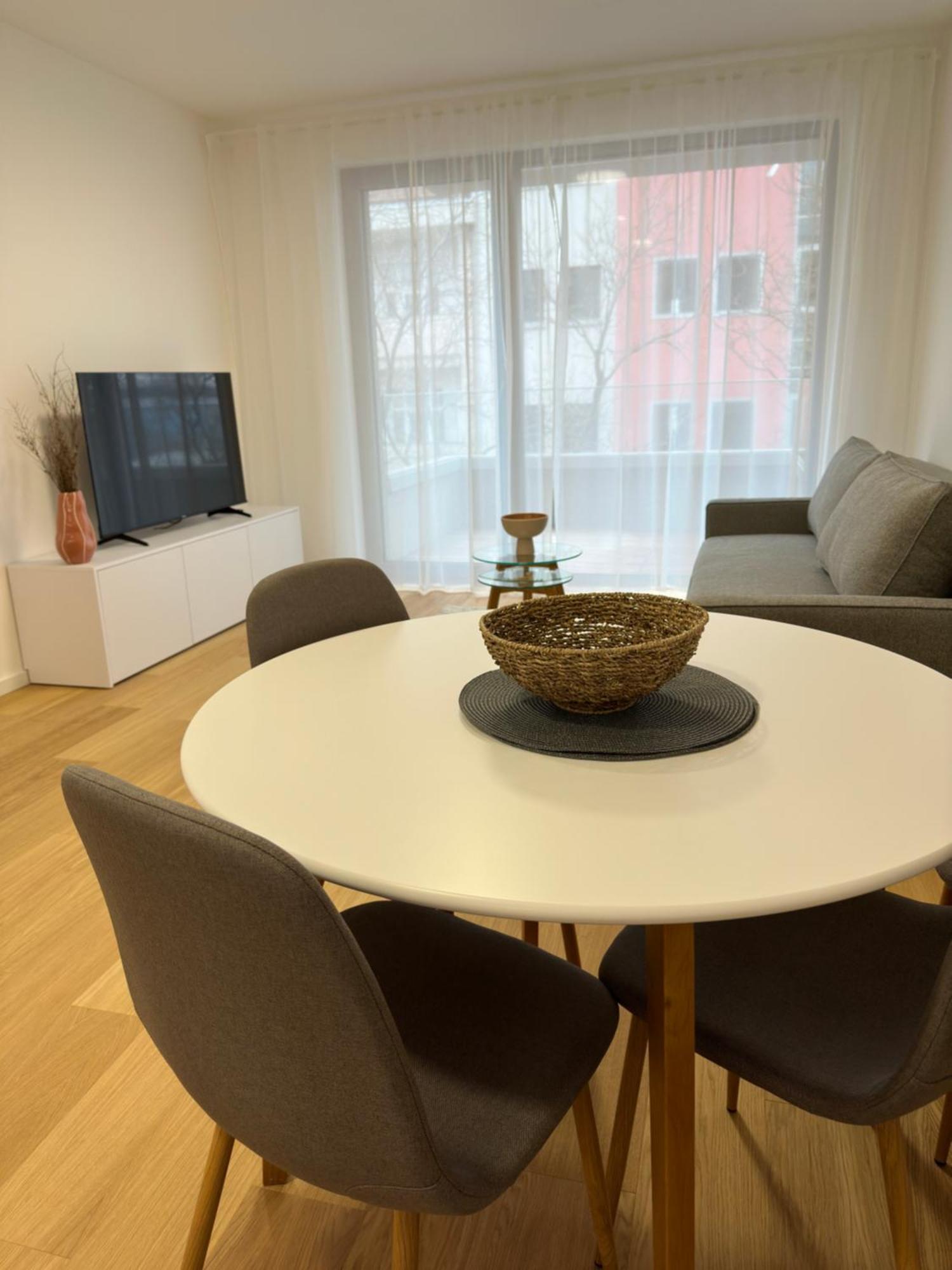 Aurora Apartments Братислава Екстериор снимка