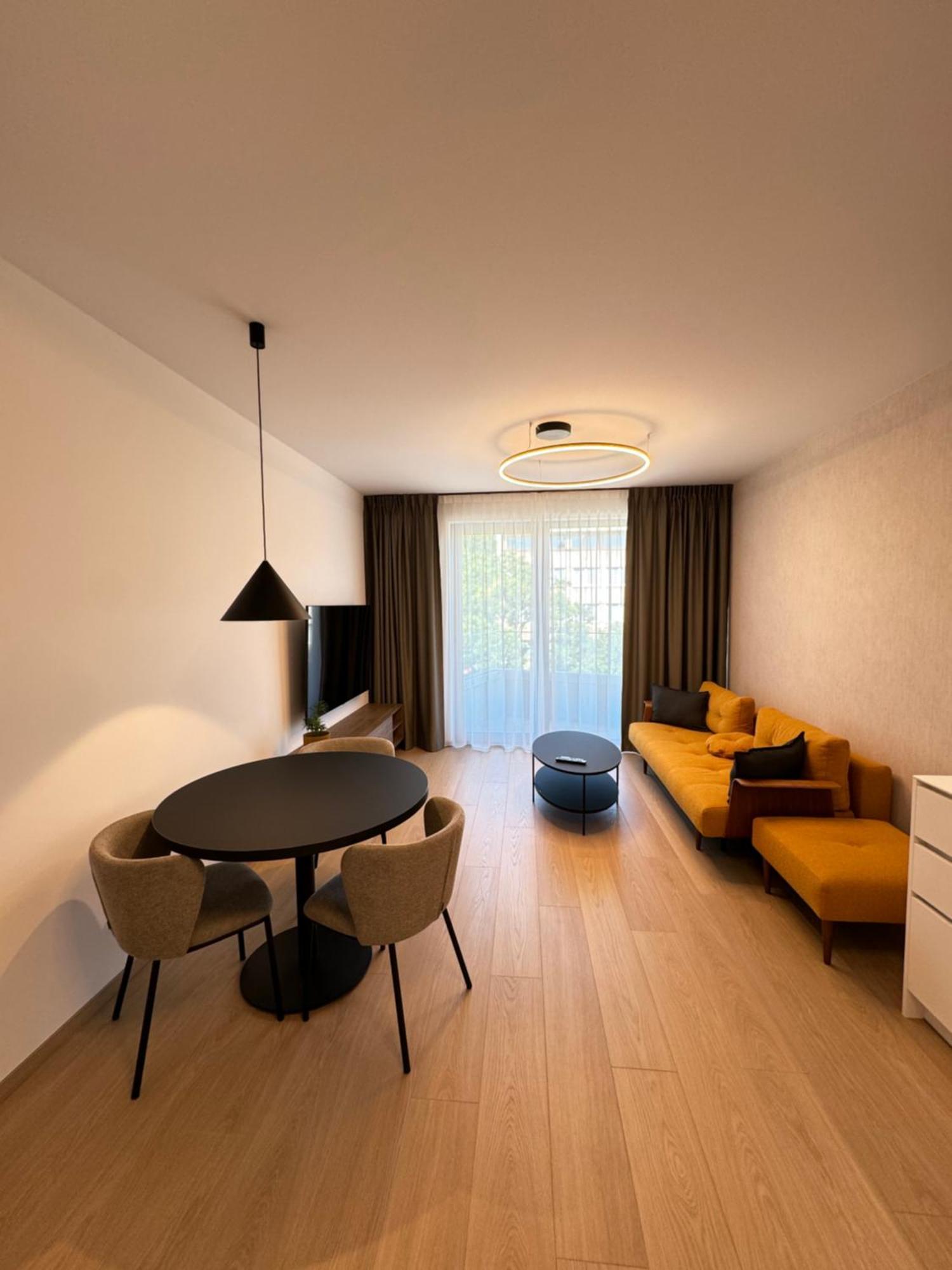 Aurora Apartments Братислава Екстериор снимка